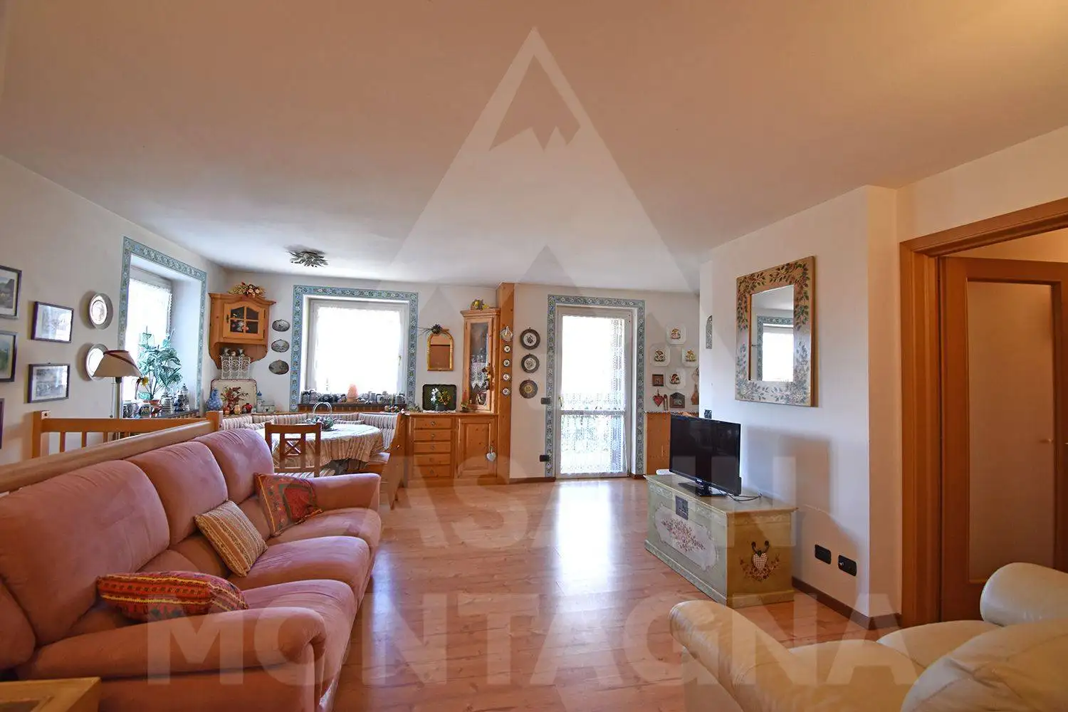 Appartamento in affitto a Cavalese