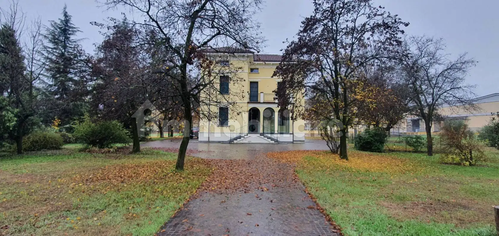 Villa in affitto a Parma