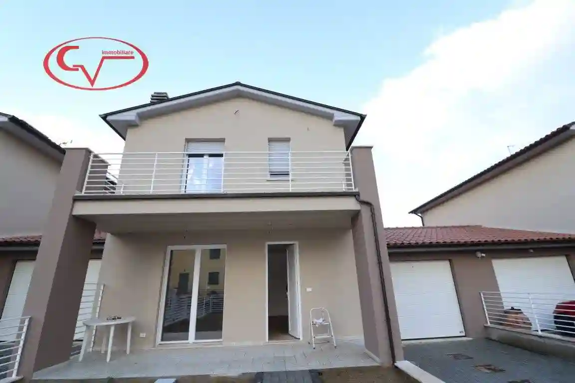 Villetta a schiera - foto 2