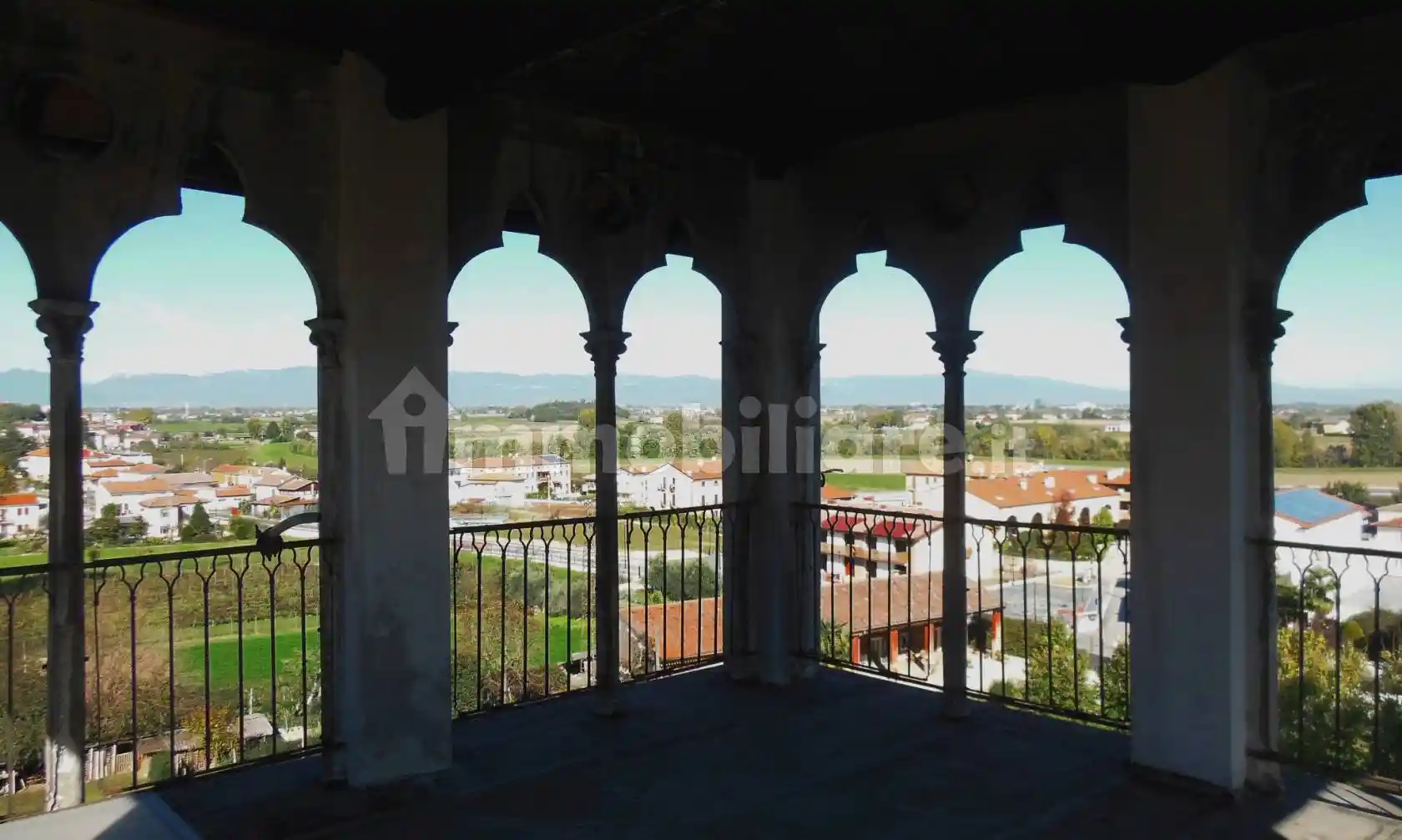 Villa in vendita a Longare