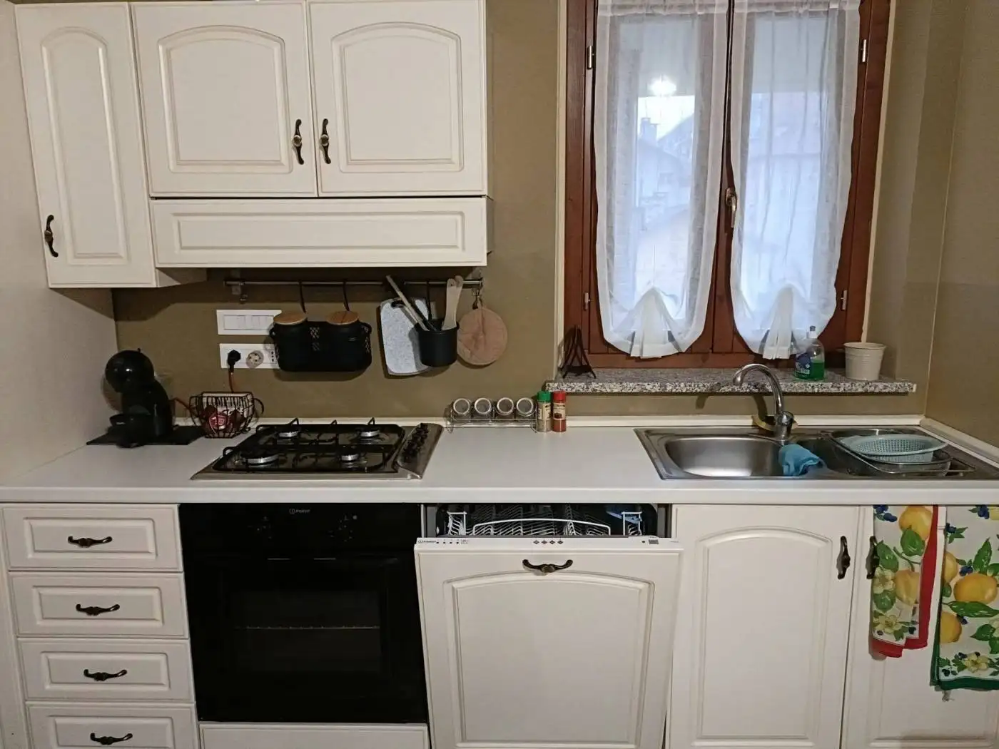 Trilocale via Camillo Benso di Cavour 34L, Alpignano - foto 5