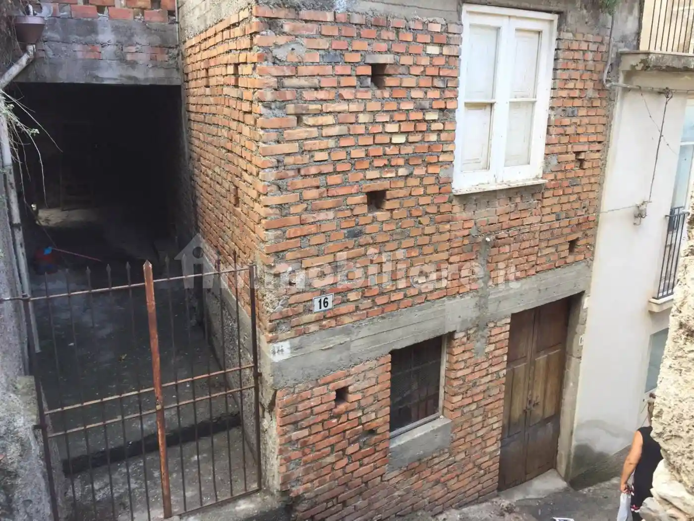 Casa indipendente in vendita a Santa Lucia del Mela