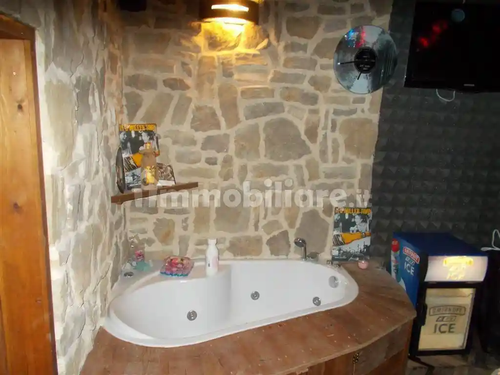 Casa indipendente in vendita a Vaglia