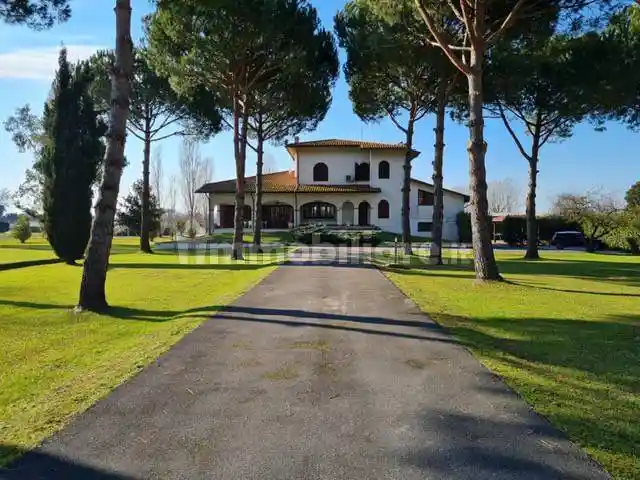 Villa in vendita a Pietrasanta