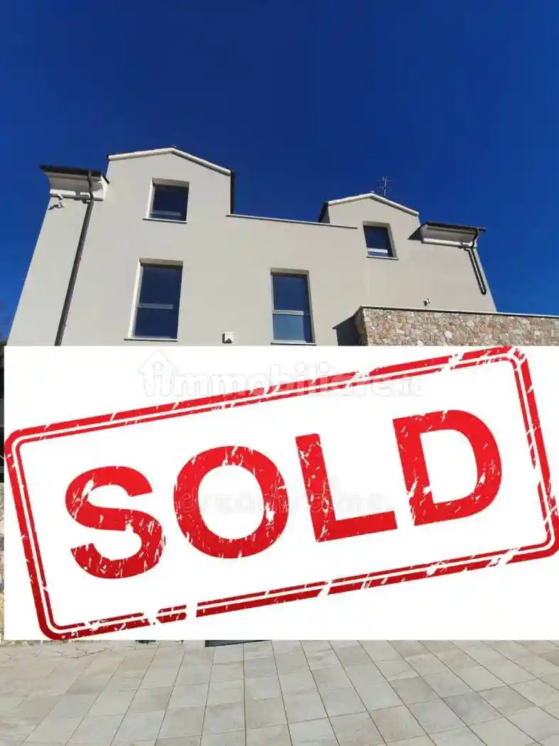 Villa in vendita a Vezzi Portio