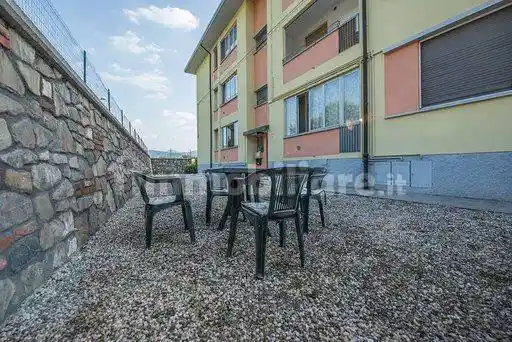 Appartamento in vendita a Gavi