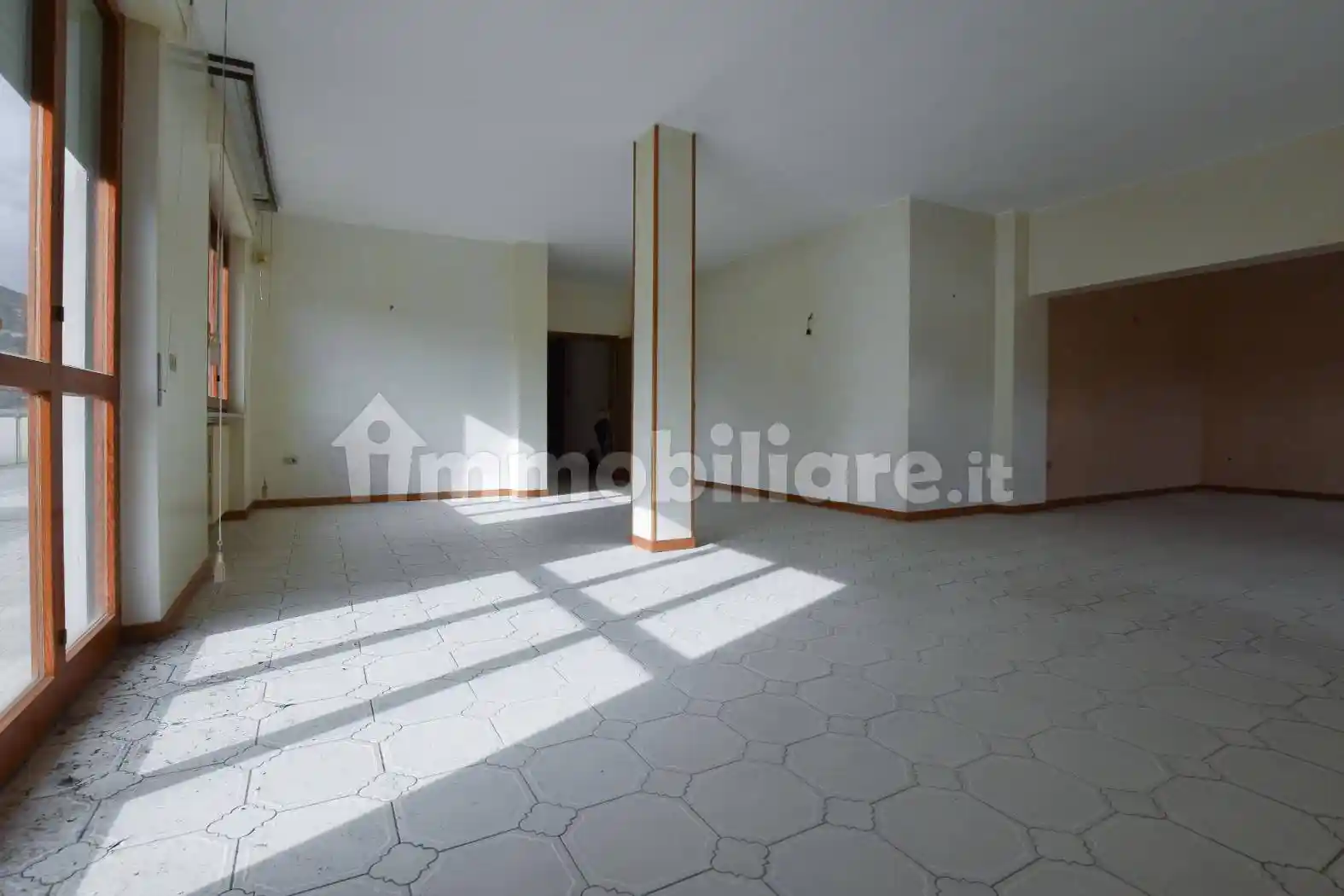 Attico largo Rosciano 66, Centro, Montorio al Vomano - foto 3