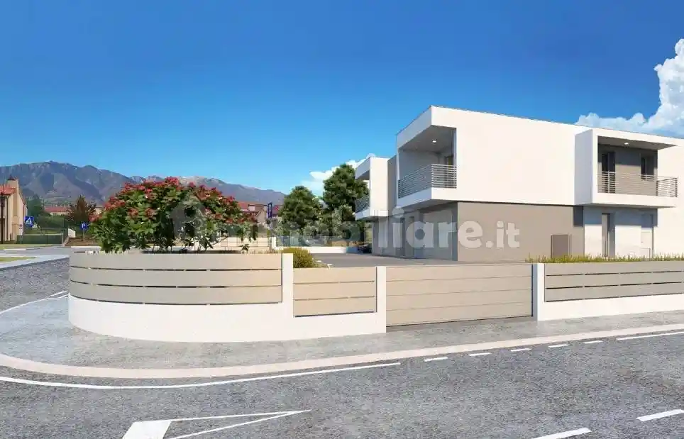 Attico via Del Borgo Nuovo 36, Pieve del Grappa - foto 4