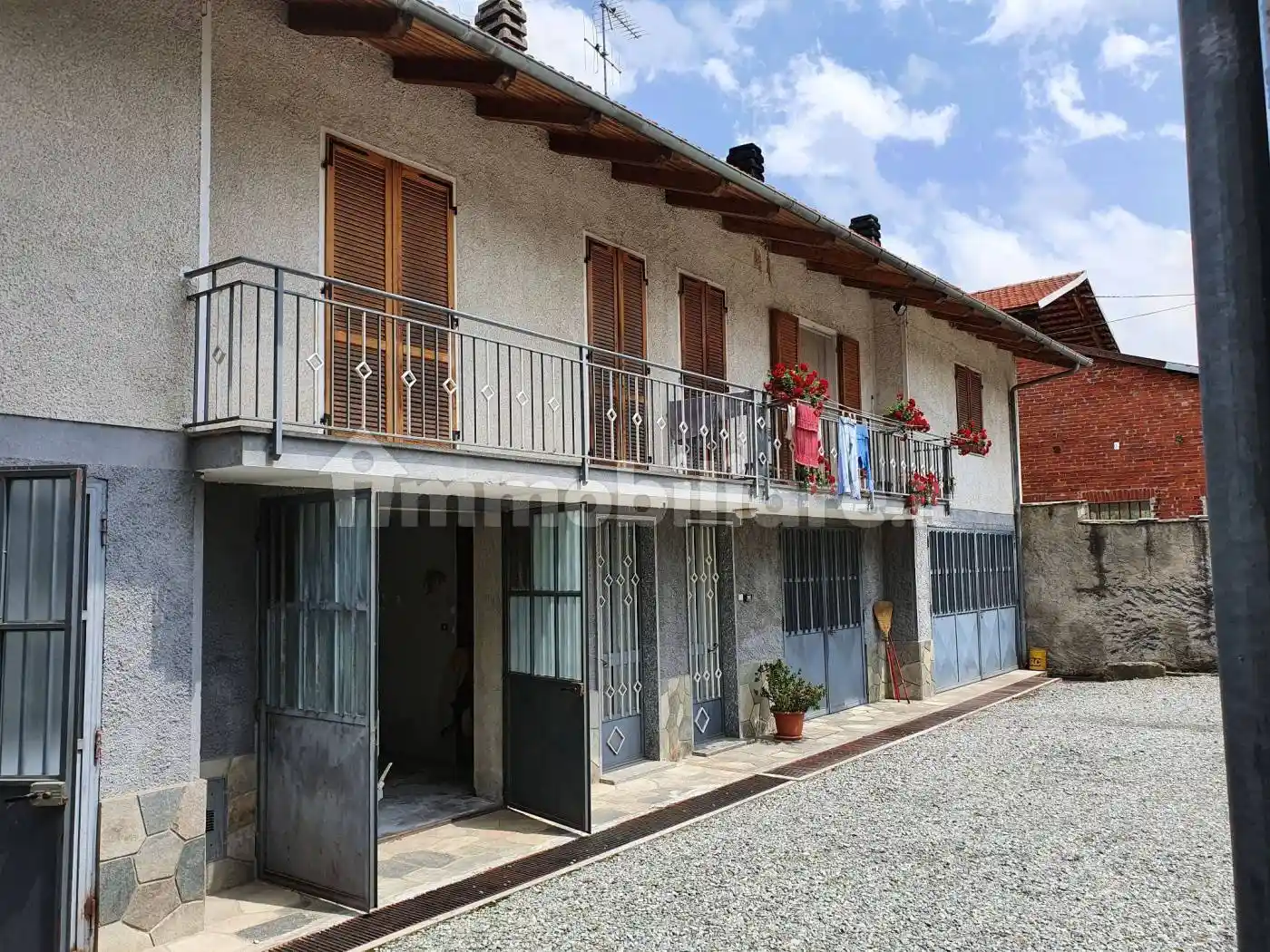 Casa indipendente in vendita a Sanfront