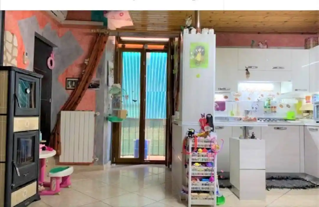 Casa indipendente in vendita a Santeramo in Colle