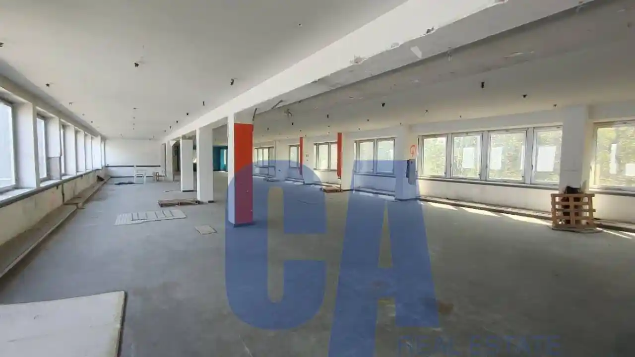 Palazzo - Edificio in affitto a Milano