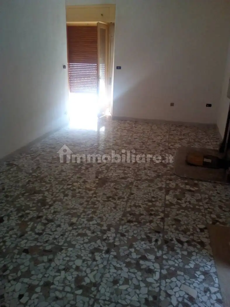 Appartamento via Circolo Giuseppe Garibaldi, Accettura - foto 5