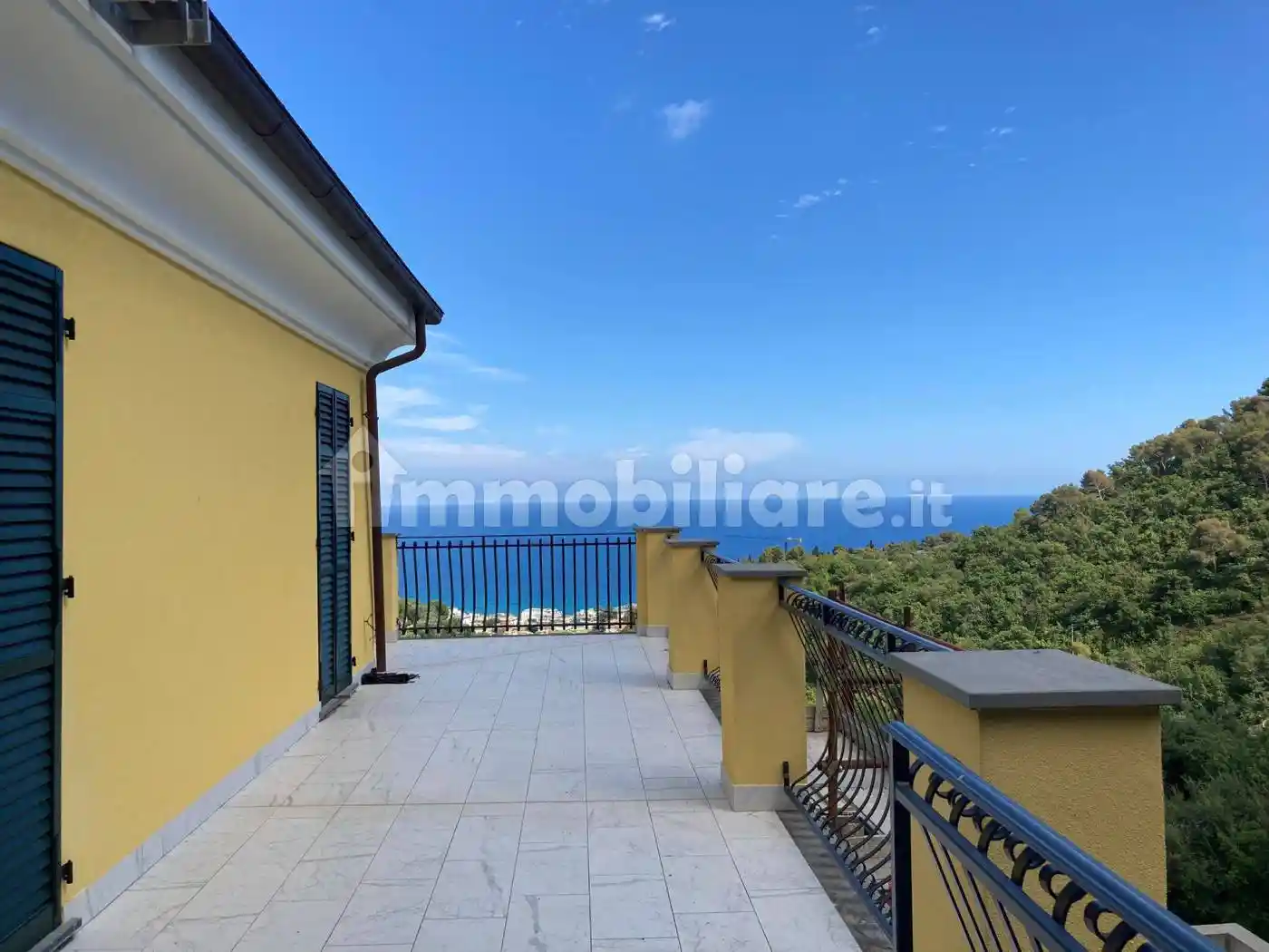 Villa in vendita a Alassio