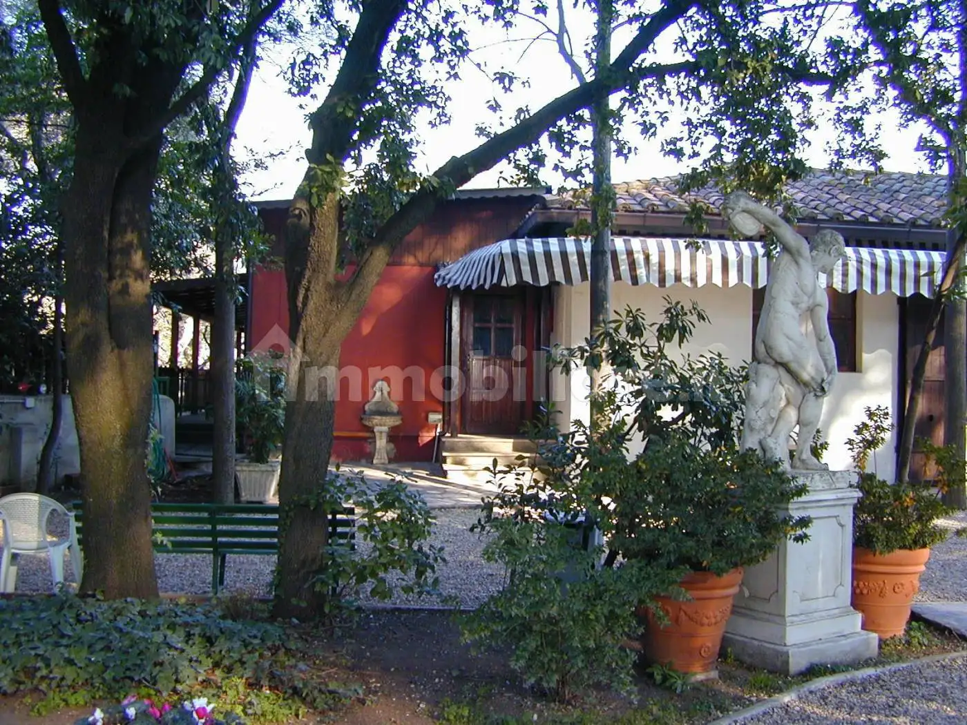 Palazzo - Edificio in affitto a Roma