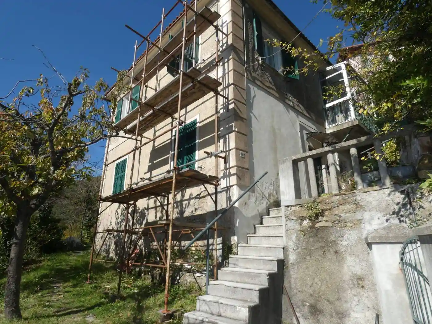 Appartamento in vendita a Davagna