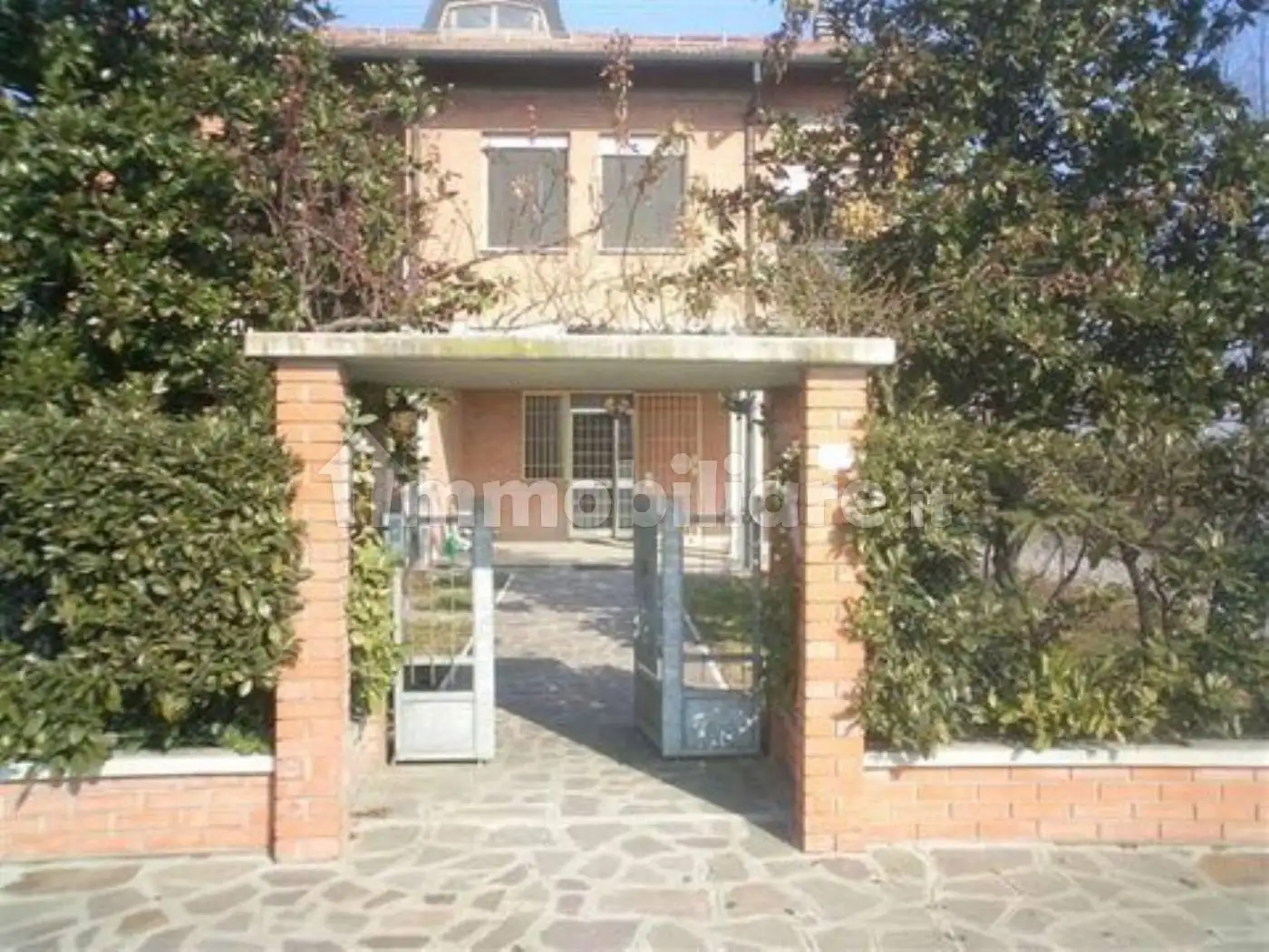 Villa in vendita a Anzola dell'Emilia