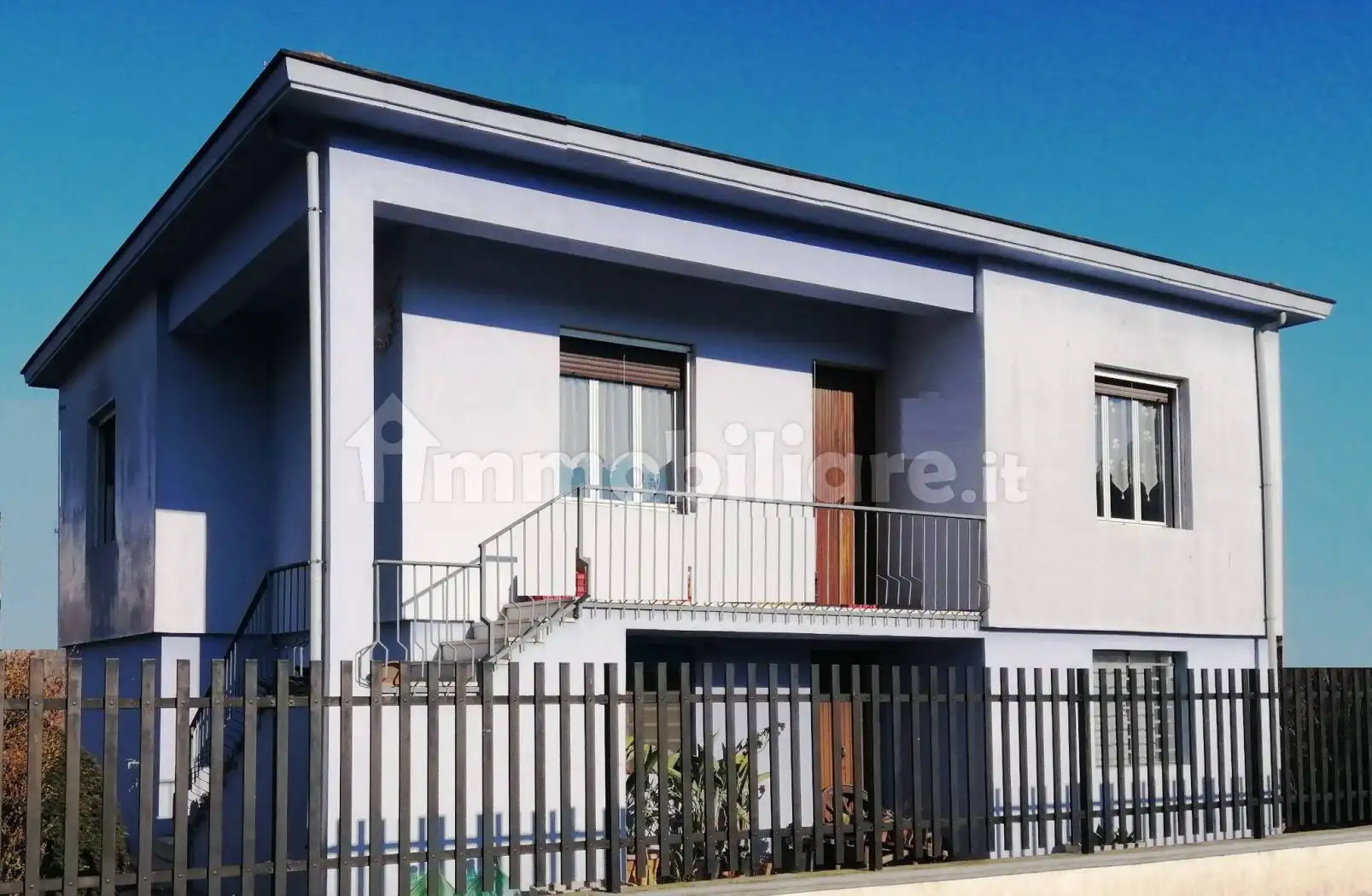 Villa in vendita a Parona