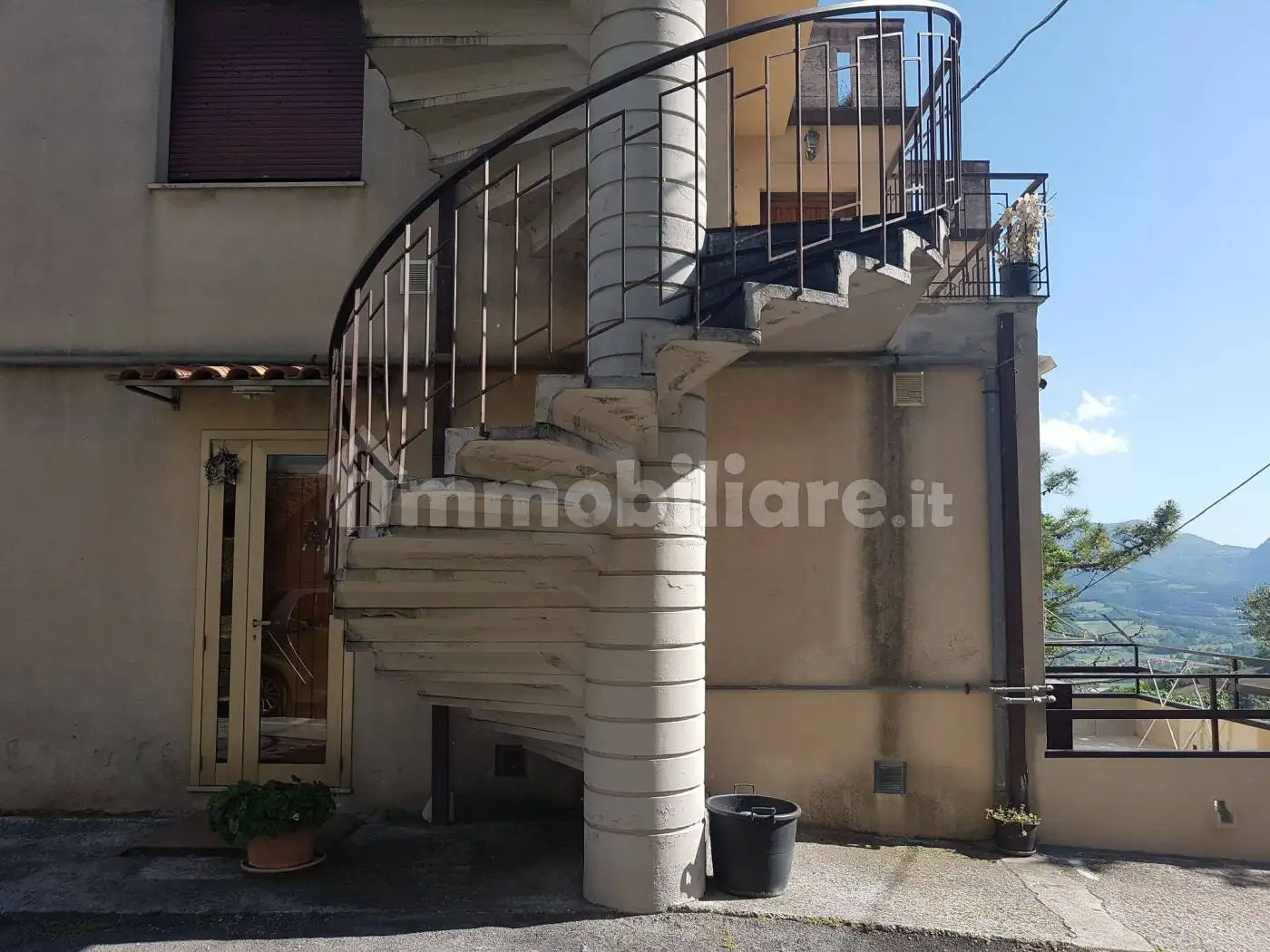 Appartamento in affitto a Rosora