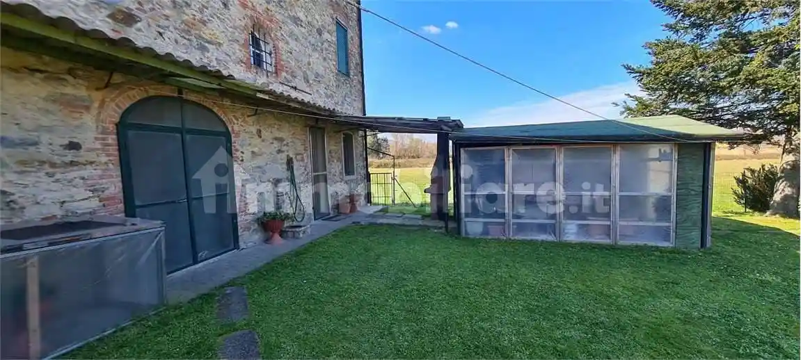 Rustico - Casale in vendita a Porcari