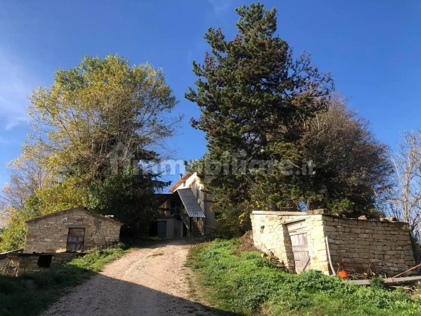Casa indipendente in vendita a Montelparo