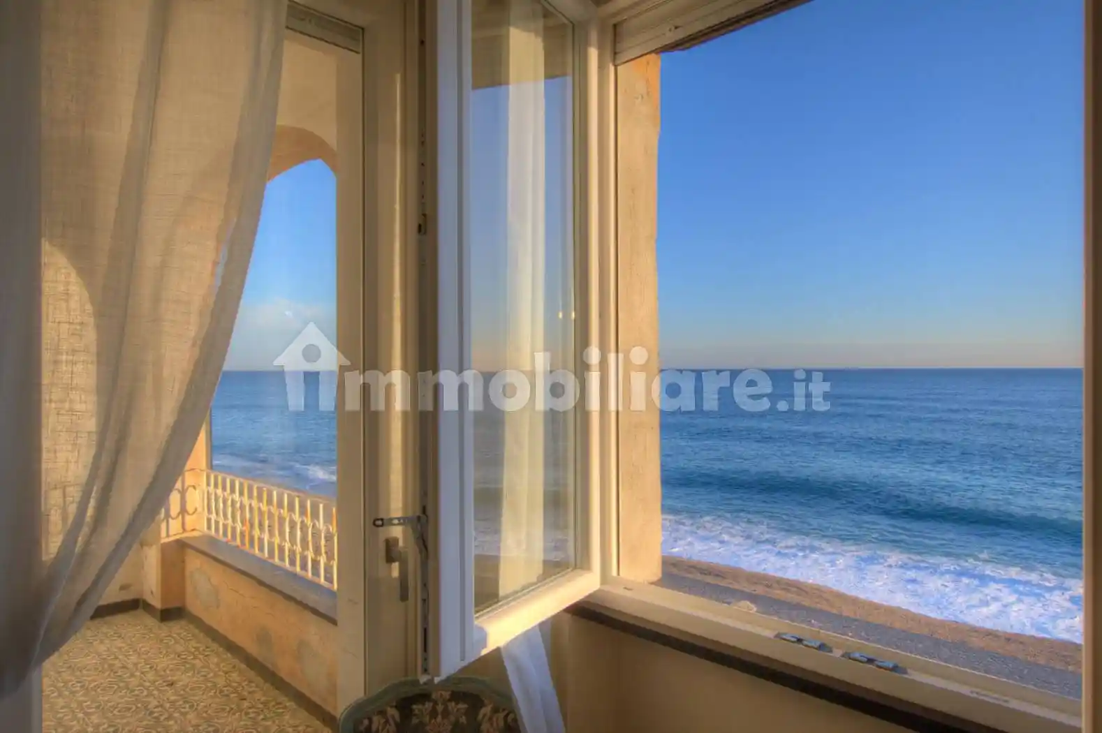 Appartamento in affitto a Finale Ligure