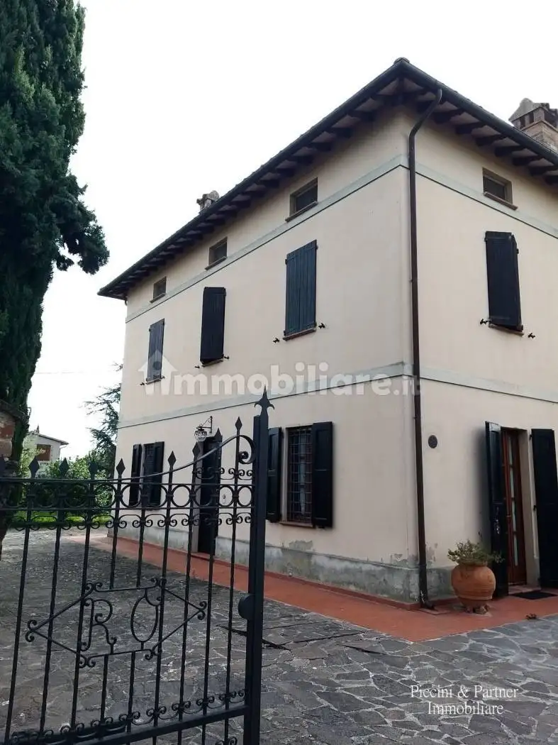 Villa in vendita a Castiglione del Lago