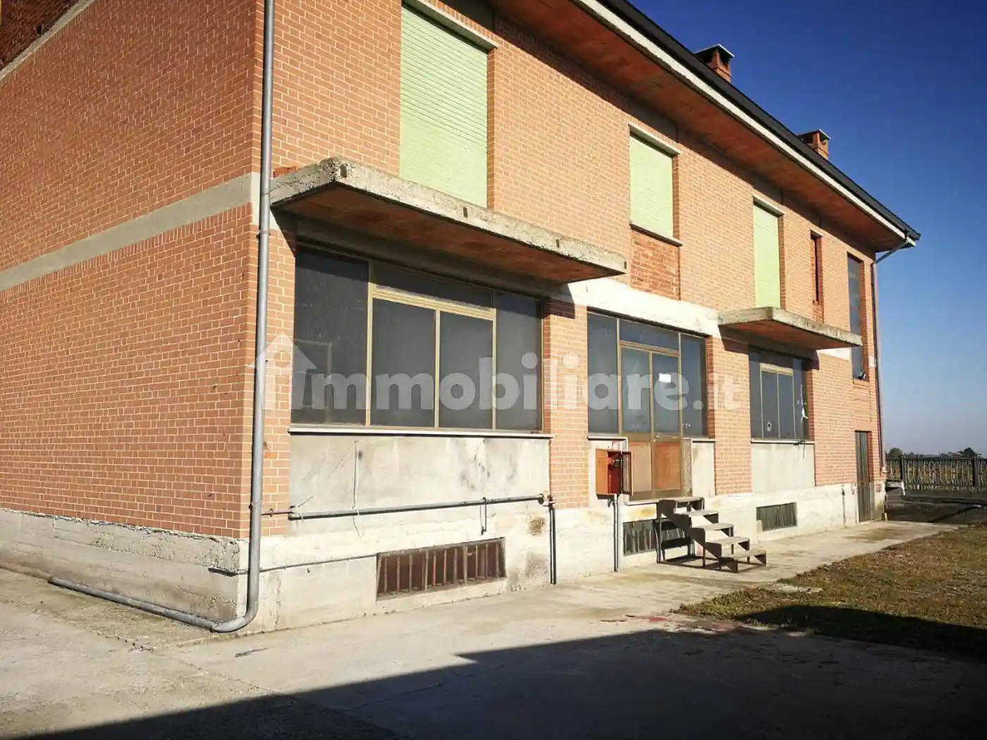 Palazzo - Edificio in vendita a Alice Castello