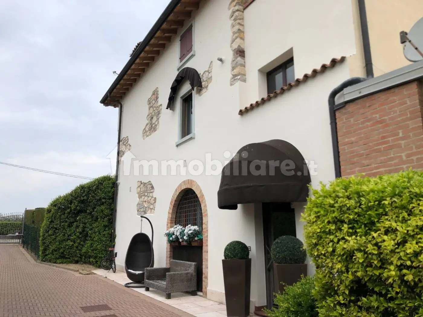 Trilocale buono stato, primo piano, Centro, Bardolino - foto 3