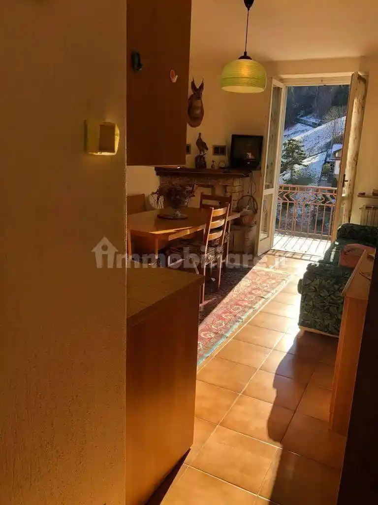 Appartamento in vendita a Oltre il Colle