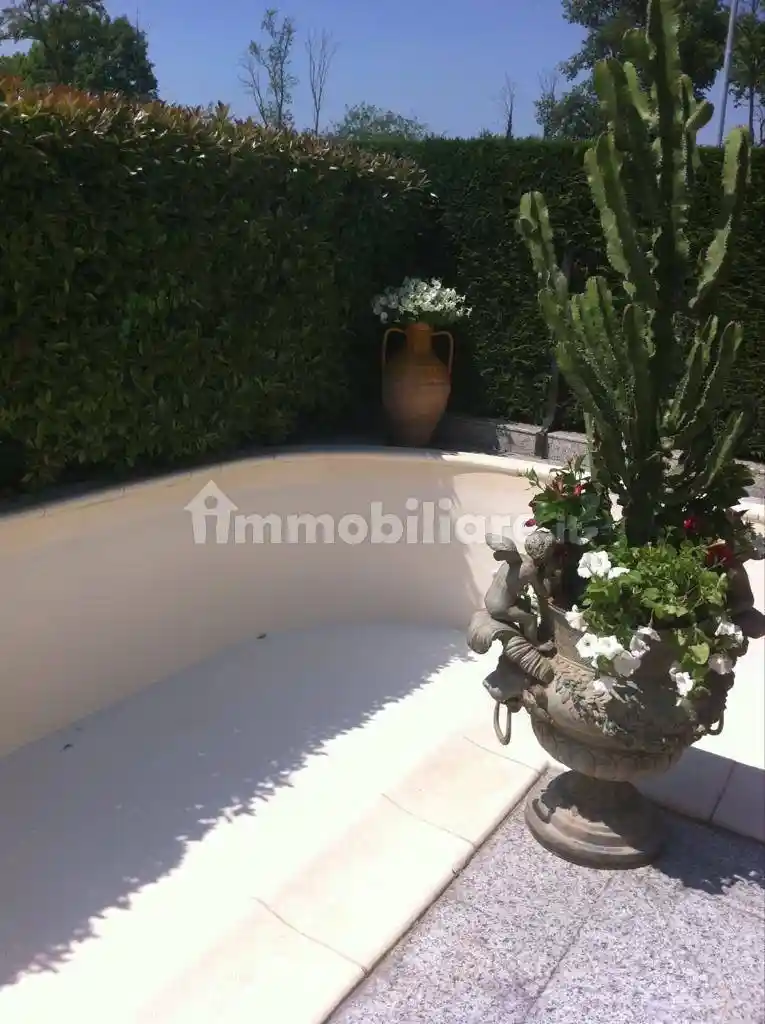 Villa in vendita a Segrate