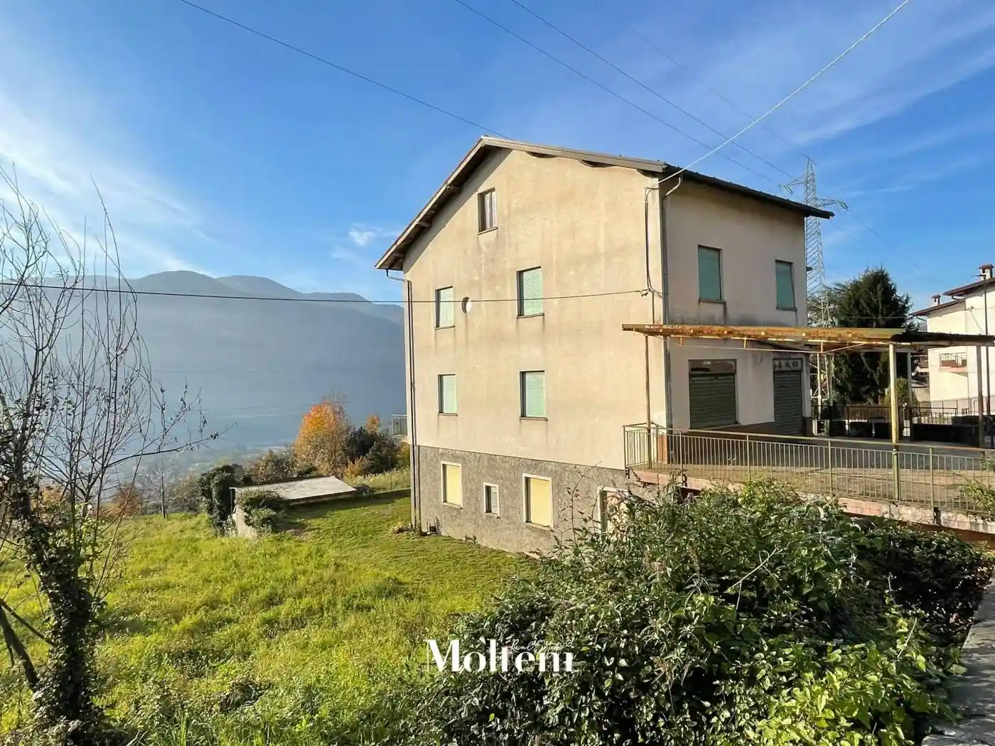 Casa indipendente in vendita a Mandello del Lario