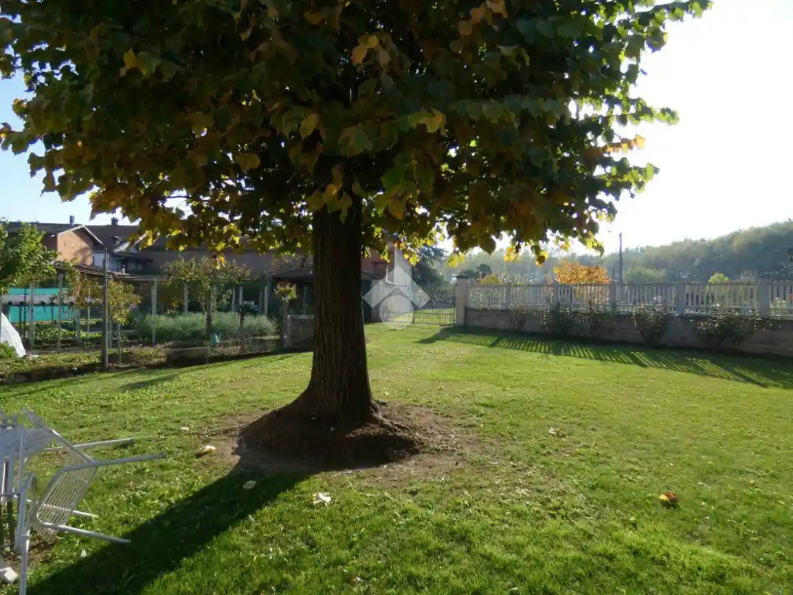 Casa indipendente in vendita a Castelnuovo Bormida