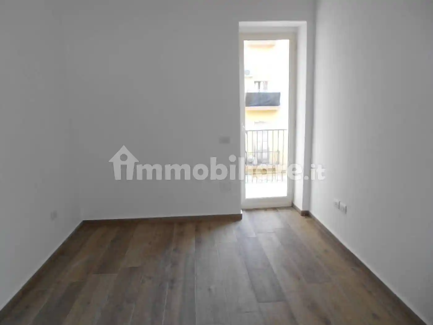 Appartamento in affitto a Napoli