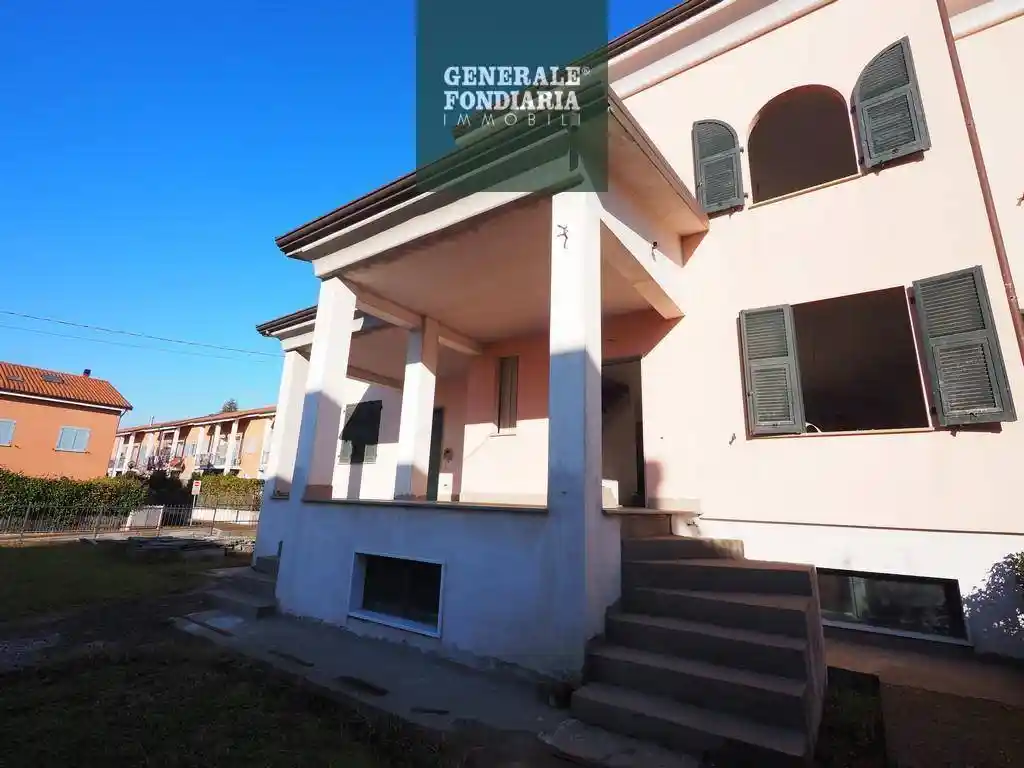 Villetta a schiera in vendita a Bolano