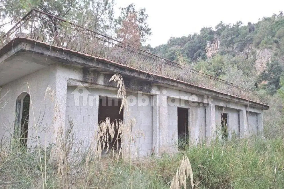 Rustico - Casale in vendita a San Giovanni a Piro