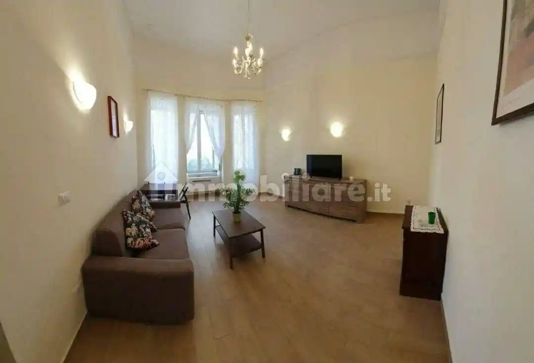Appartamento in affitto a Napoli