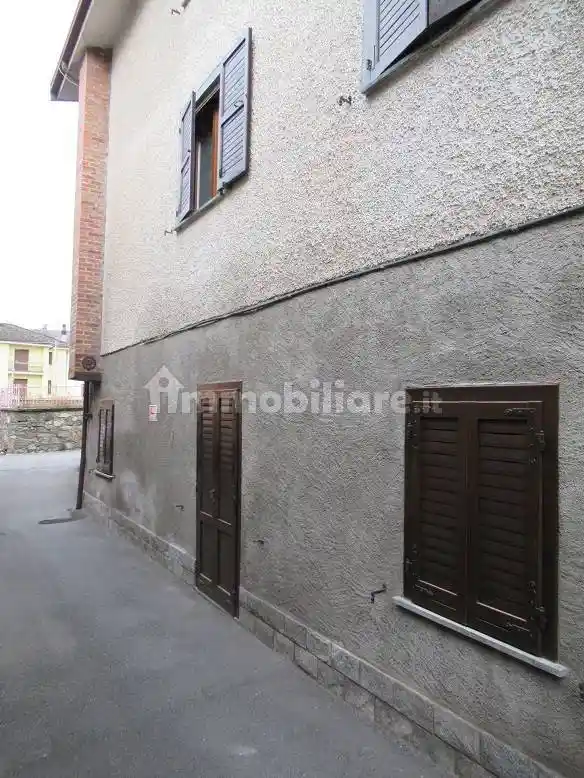 Appartamento in vendita a Teglio