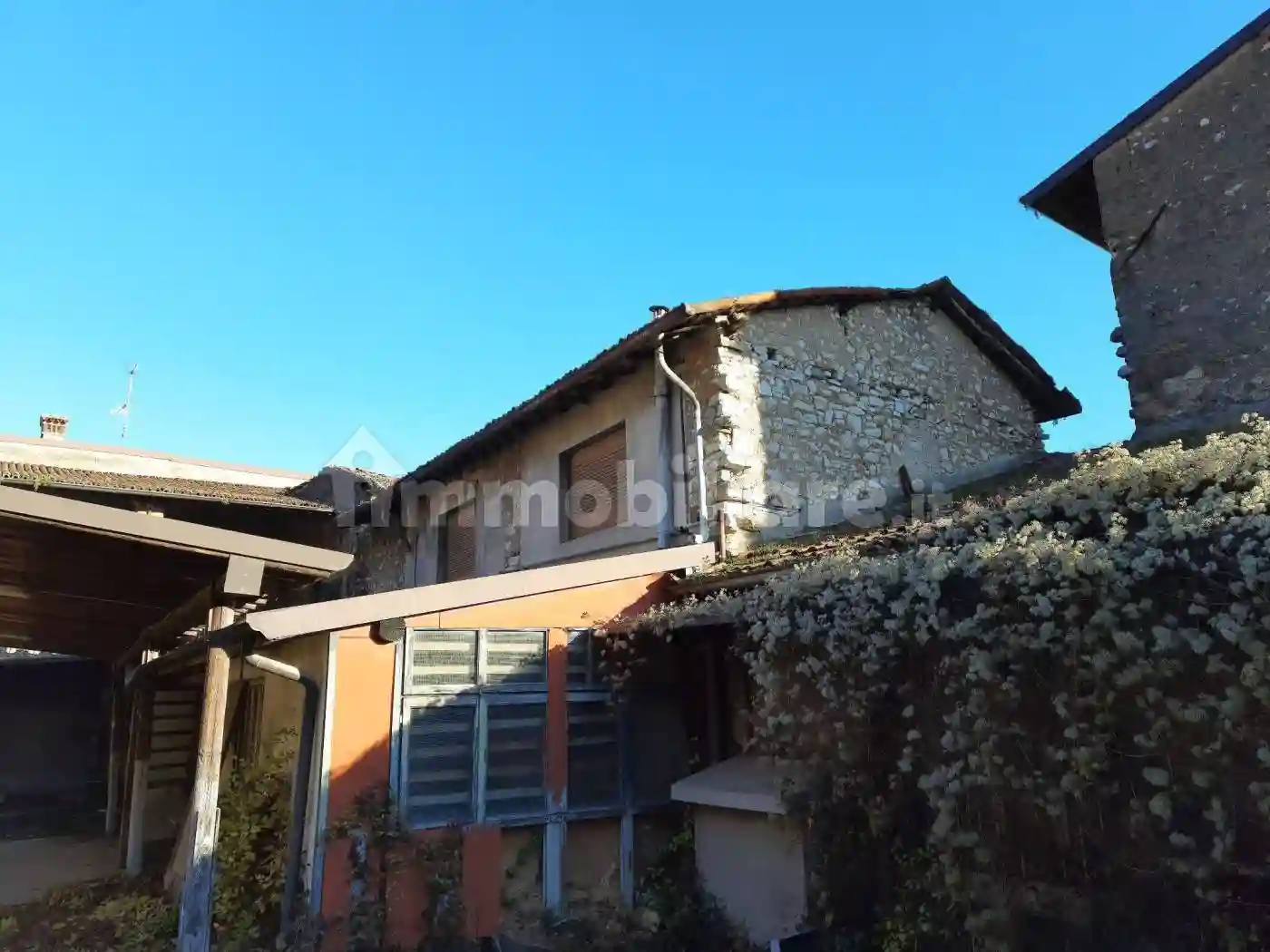 Palazzo - Edificio - foto 2