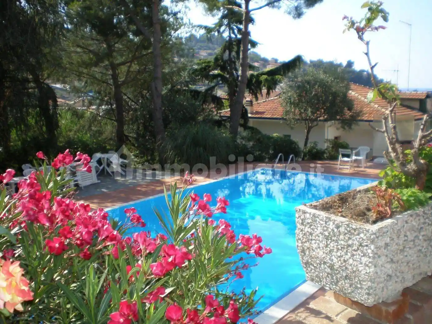 Appartamento in vendita a Bordighera