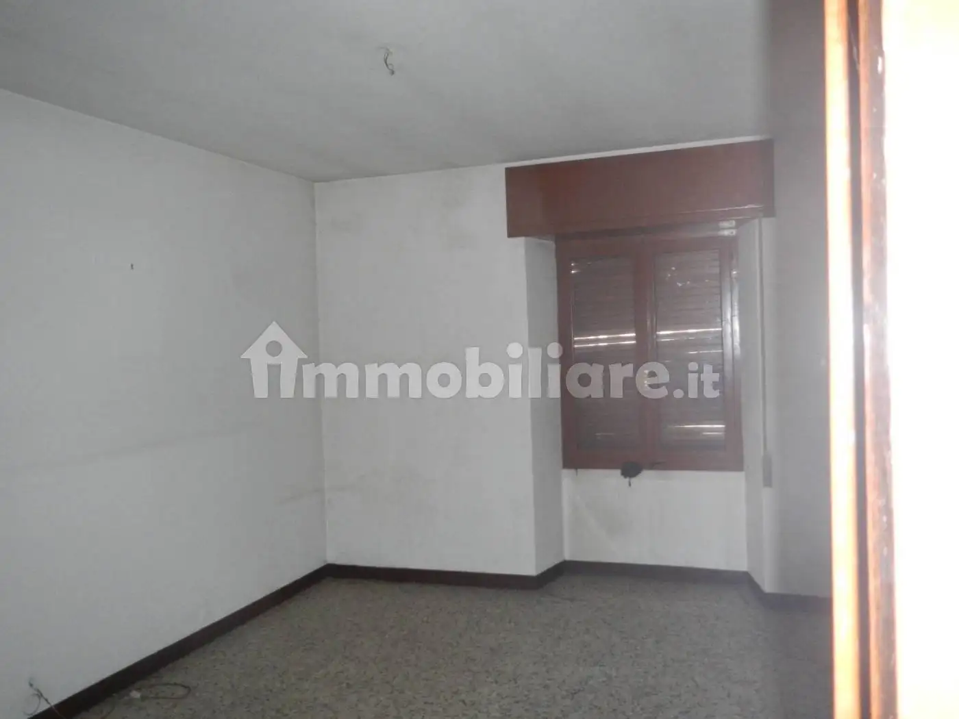 Palazzo - Edificio in Vendita - foto 2