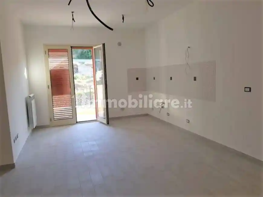 Bilocale nuovo, terzo piano, Centro, Villa San Giovanni - foto 4