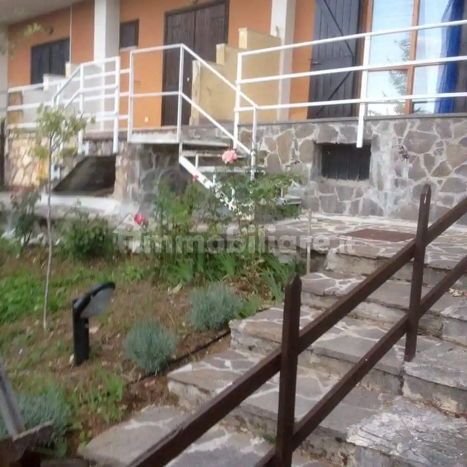 Villa a schiera Strada Numero 4, Centro, Castel di Sangro - foto 2