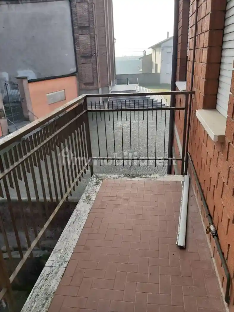 Appartamento buono stato, primo piano, Cumignano sul Naviglio - foto 3