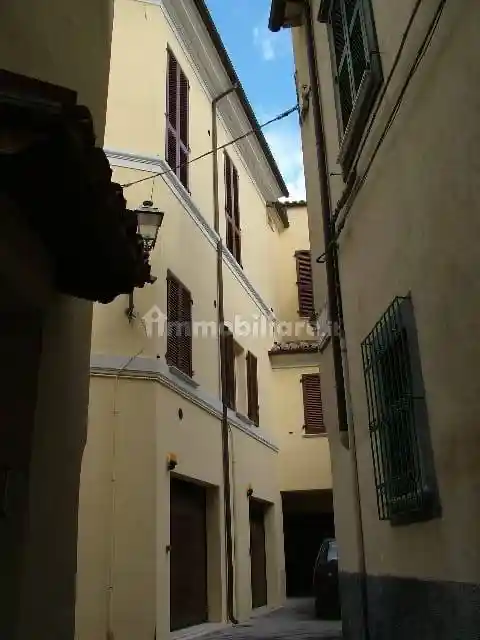 Trilocale via Pietro Baiocchi, Centro, Atri - foto 2