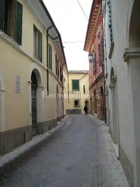 Trilocale via Pietro Baiocchi, Centro, Atri - foto 3