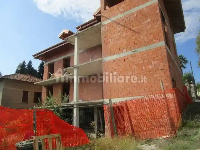 Appartamento in vendita a Arsago Seprio