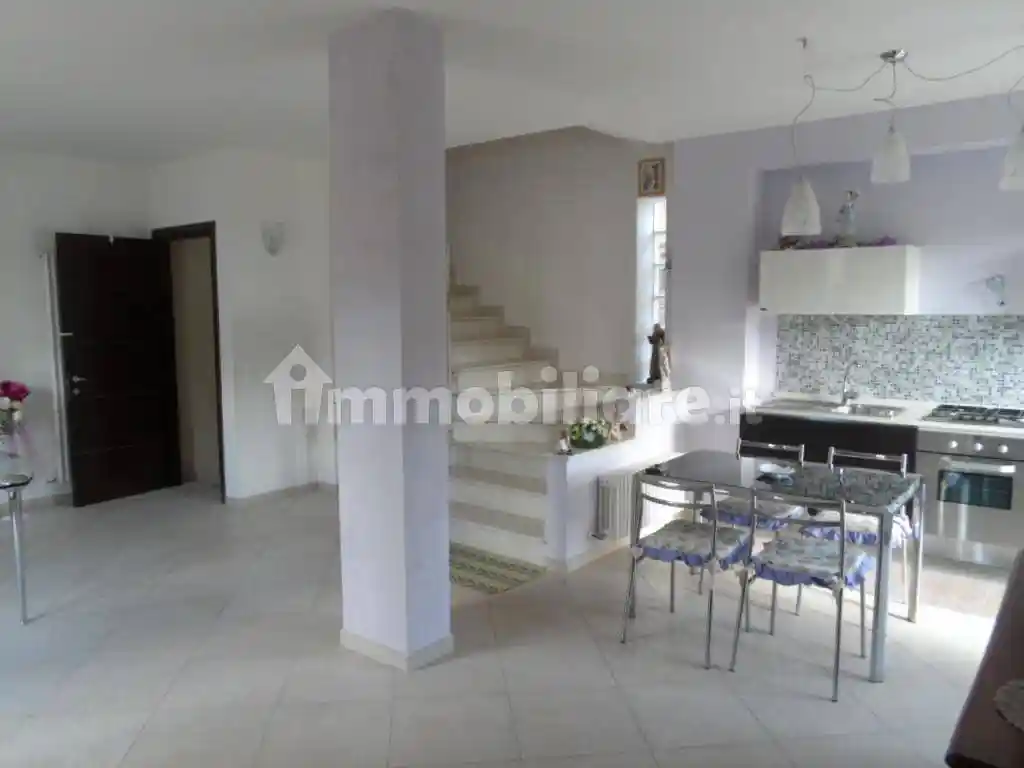 Villetta a schiera in vendita a Acquaviva Picena