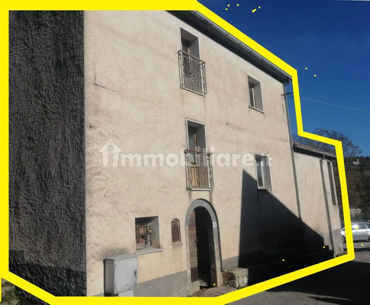 Palazzo - Edificio in vendita a Casalattico