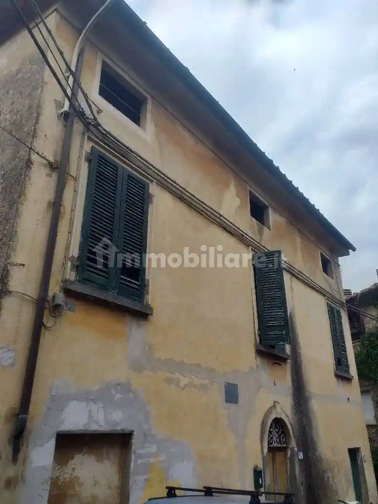 Rustico - Casale in vendita a Calci