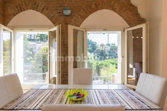 Appartamento in vendita a Alassio